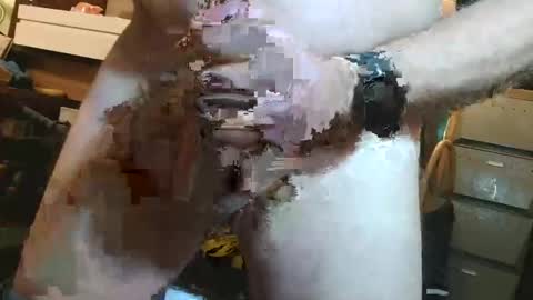 Snapshot of azzlis chatting on February 5, 3:31 pm huge mature cock online show from February 5, 3:31 pm