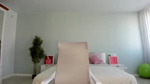 Monica online show from September 20, 1:08 am