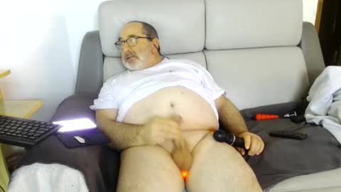 Snapshot of babacool96 chatting on February 12, 3:49 pm babacool 96 online show from February 12, 3:49 pm