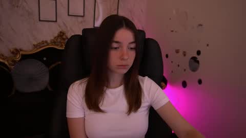Babe online show from May 22, 7:04 am