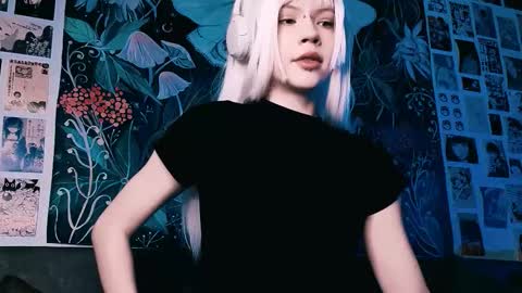 babe_moister online show from November 7, 7:00 am