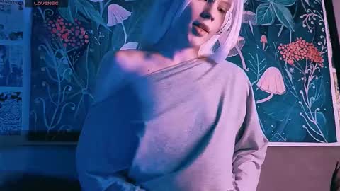 babe_moister online show from September 18, 9:24 am