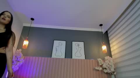 babe_sophiee online show from November 25, 3:05 am