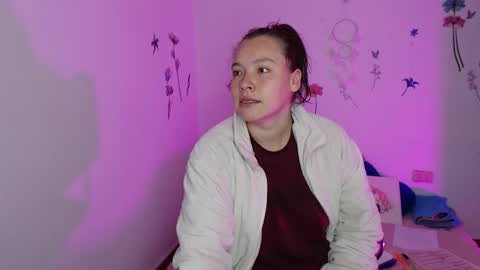 babenik_777 online show from January 18, 9:18 am