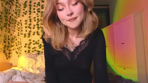 bb adele  online show from December 3, 4:11 pm