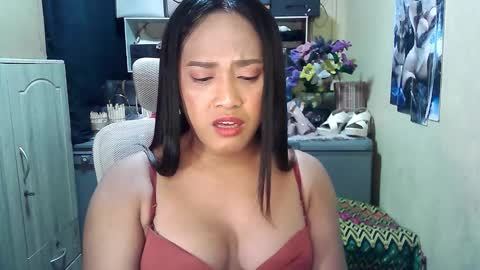 cassandra online show from December 5, 6:34 am