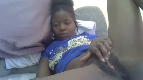 Snapshot of baby_facii chatting on February 10, 11:04 am baby_facii online show from February 10, 11:04 am