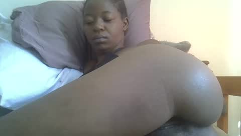 Snapshot of baby_facii chatting on February 19, 7:50 am baby_facii online show from February 19, 7:50 am