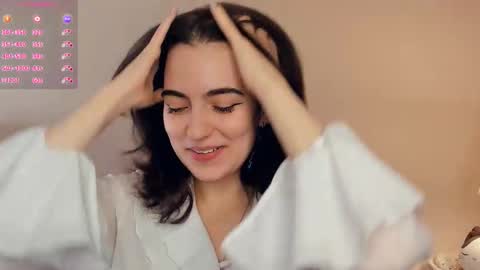 Emily online show from December 22, 7:37 am