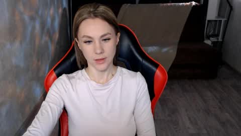 baby_kitte online show from February 5, 2:59 am