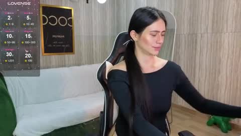 Bella online show from October 15, 8:53 pm