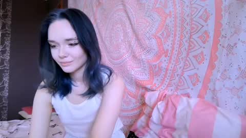 Alice online show from April 12, 8:51 am