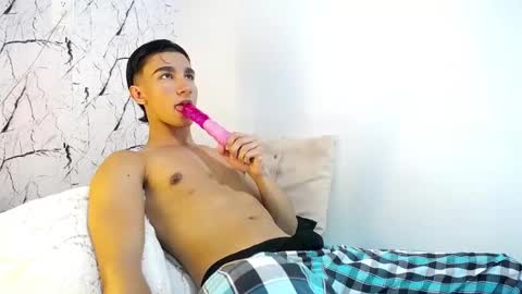 ANDY online show from April 15, 2:26 am