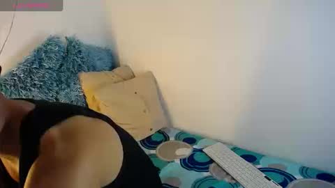 Snapshot of babyandy_x chatting on September 23, 10:27 pm babyandy_x online show from September 23, 10:27 pm