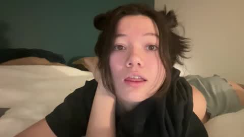 ava online show from February 22, 1:58 pm