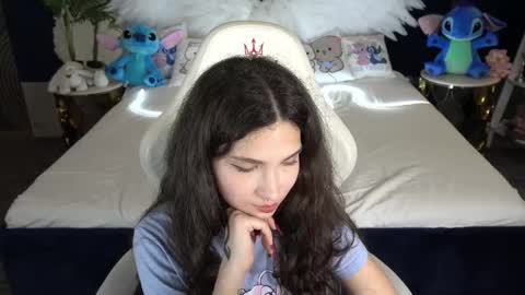 Snapshot of babyflowerr chatting on October 3, 7:00 pm Sasha online show from October 3, 7:00 pm