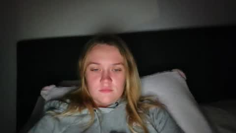 babykay03 online show from December 21, 9:05 am