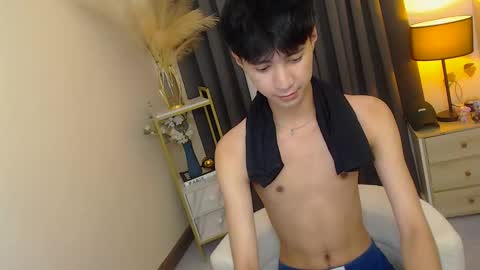 Snapshot of babymasterbater chatting on October 15, 5:14 pm call me james online show from October 15, 5:14 pm