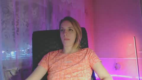 Snapshot of babymuro4ka chatting on February 27, 2:25 am Sonya online show from February 27, 2:25 am