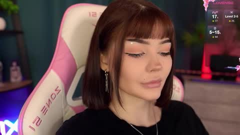 Snapshot of babyroxynill chatting on October 11, 10:02 pm Nika online show from October 11, 10:02 pm