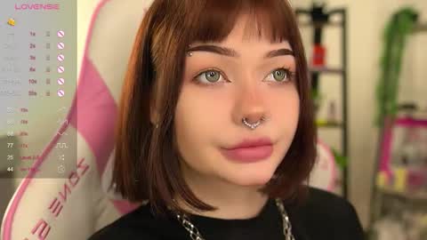 Snapshot of babyroxynill chatting on September 21, 10:25 pm Nika online show from September 21, 10:25 pm