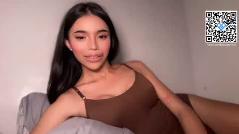 babysabrinaxx online show from June 25, 3:28 pm