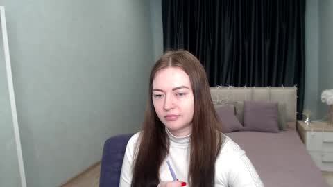 babysue89 online show from March 7, 4:45 am