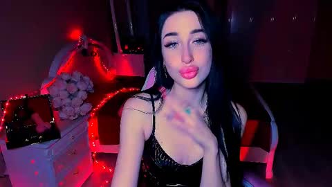 Miss Desire...do you remember online show from March 1, 2:44 pm