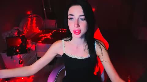 Miss Desire...do you remember online show from October 3, 2:36 pm