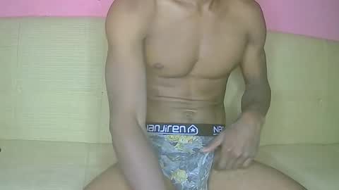 badaddo910342 online show from December 15, 2:57 pm