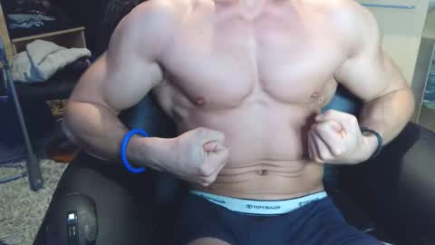 Badboy95 online show from April 12, 4:33 pm