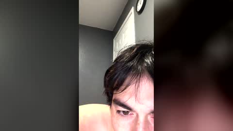 Badboyzach2121 online show from March 29, 6:59 am