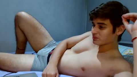 Snapshot of badbunny_69_ chatting on January 17, 3:34 am badbunny_69_ online show from January 17, 3:34 am