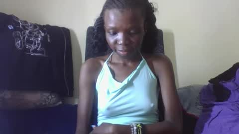 baddie_floxxy online show from April 23, 3:03 am
