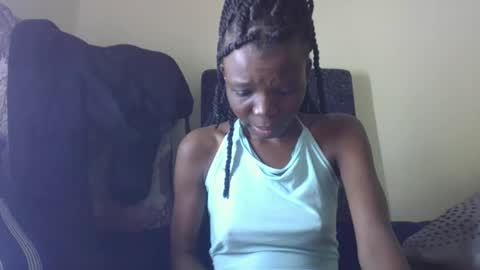 baddie_floxxy online show from May 12, 7:45 pm