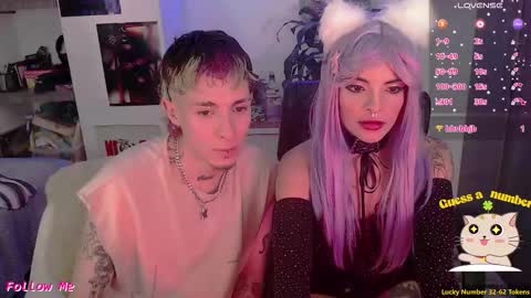 Dan  Lila  online show from September 13, 11:18 pm