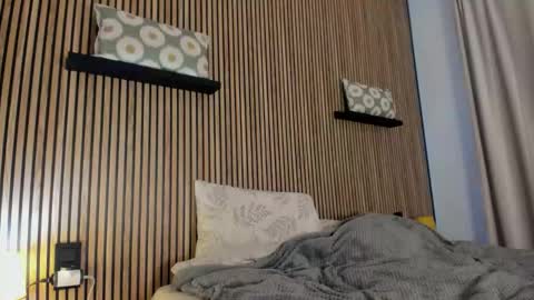 Name online show from November 18, 3:04 pm