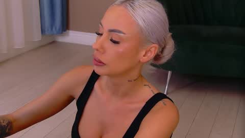 bailey_rush online show from February 16, 3:43 pm