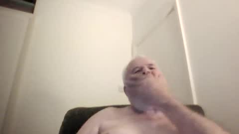 Baker242 online show from January 7, 9:57 pm