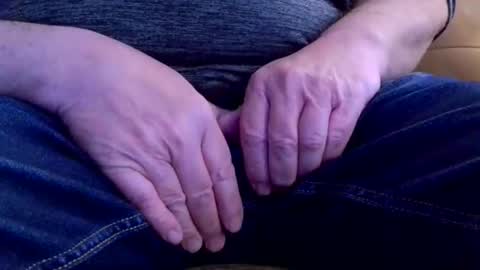 bald_boner online show from April 23, 12:24 pm