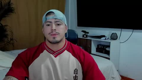 Andres -  online show from May 13, 2:32 am