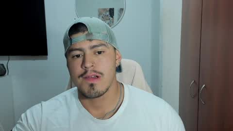 Andres -  online show from April 10, 11:04 am