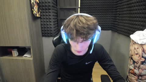 Gaz online show from December 6, 7:39 pm