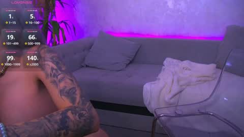 BambiAndAyline online show from February 20, 10:37 am