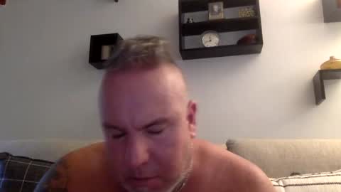 Snapshot of banana5289 chatting on October 20, 3:39 pm banana5289 online show from October 20, 3:39 pm