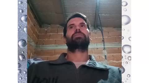 Snapshot of banana_argen_15 chatting on February 18, 1:21 am Ezequiel online show from February 18, 1:21 am