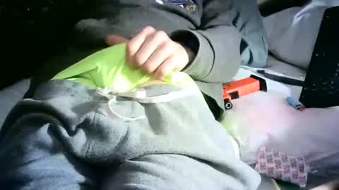 Snapshot of banginondadrumsalldaylong chatting on December 16, 9:24 am banginondadrumsalldaylong online show from December 16, 9:24 am