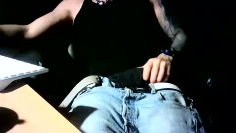 Snapshot of banginondadrumsalldaylong chatting on September 13, 12:40 pm banginondadrumsalldaylong online show from September 13, 12:40 pm