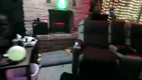 BANJOEY online show from December 4, 2:11 am