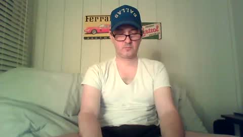 Snapshot of banksysmash chatting on October 21, 2:49 am Jay online show from October 21, 2:49 am